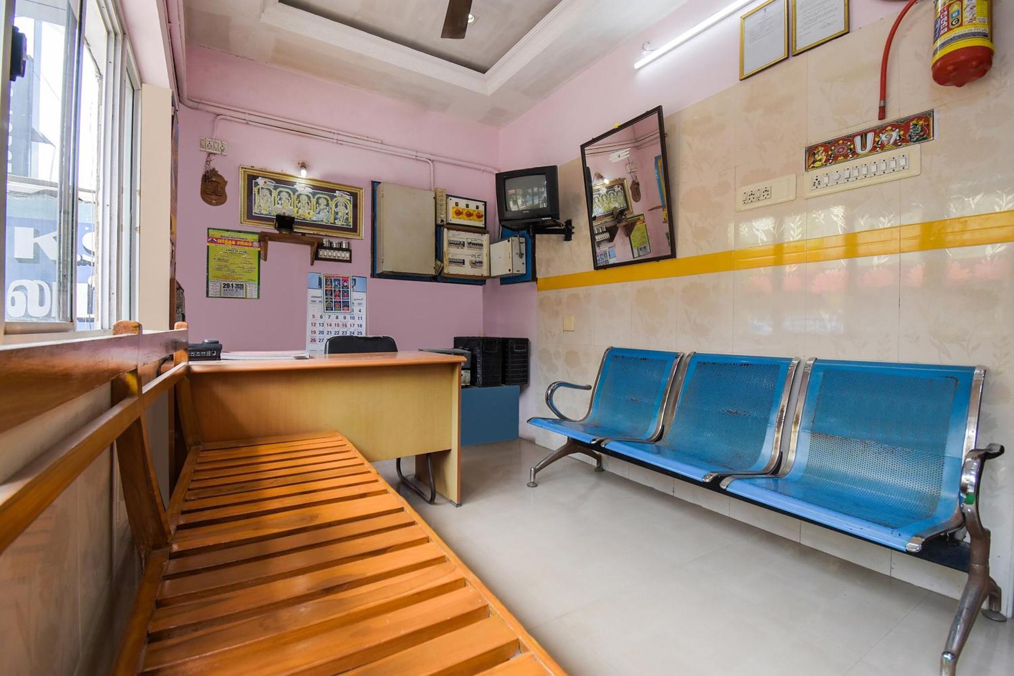 Hotel O K.S.Lodge Tribhuvanam Exterior foto